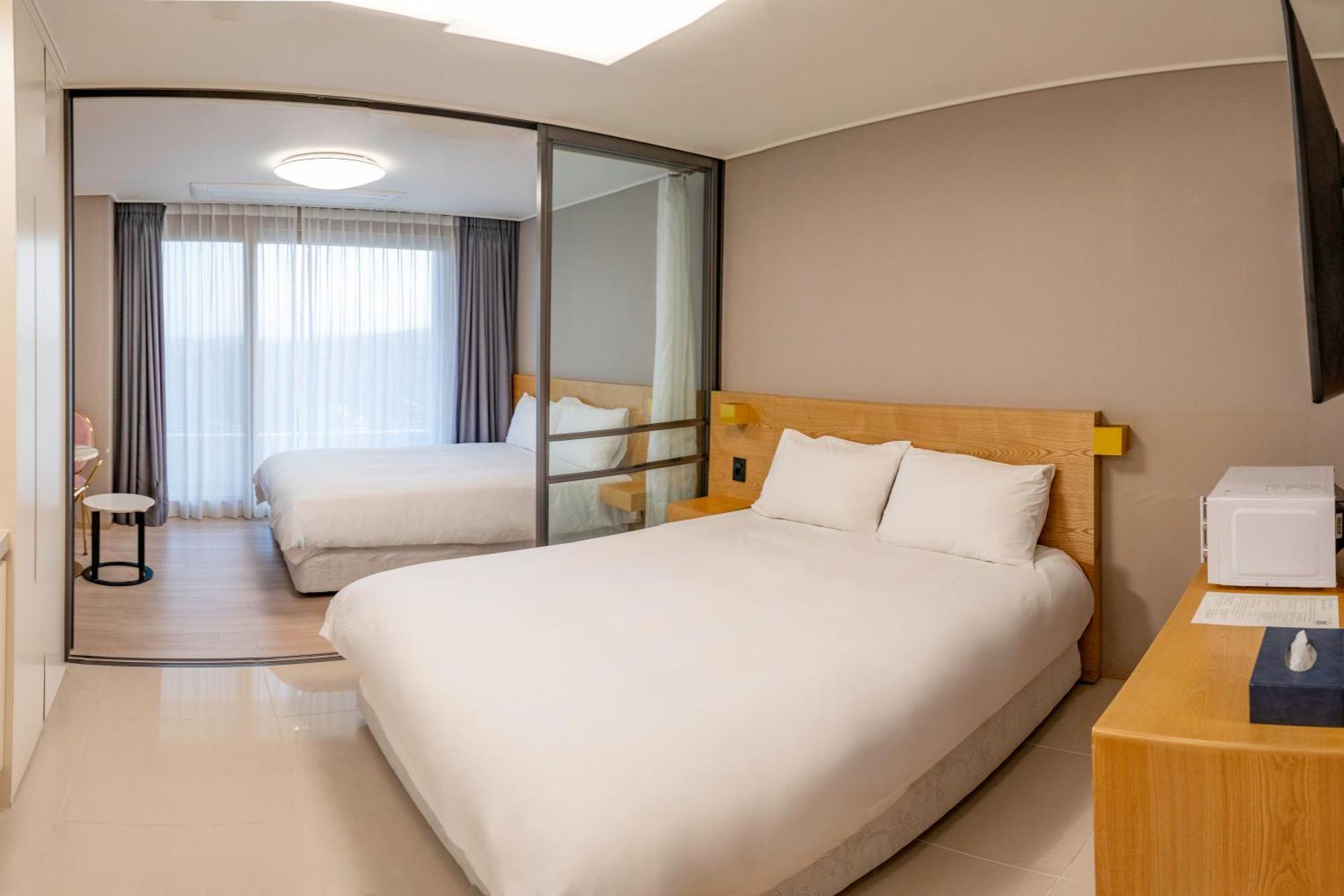 Blue Terra Hotel Sokcho Ngoại thất bức ảnh